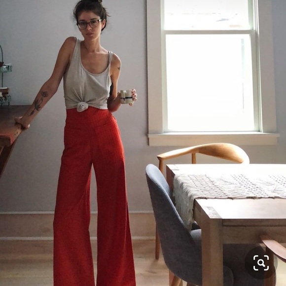 Theory silk sleeveless shirt - Picture 9 of 10